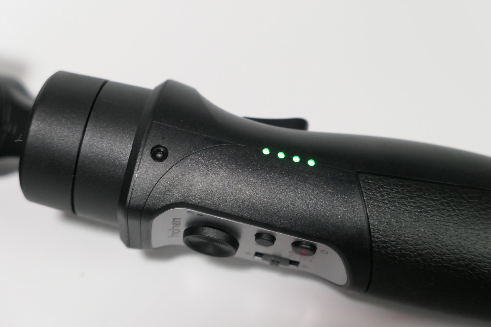 LEJING乐竞·体育完美记录运动影像——浩瀚三轴运动相机稳定器(图15)